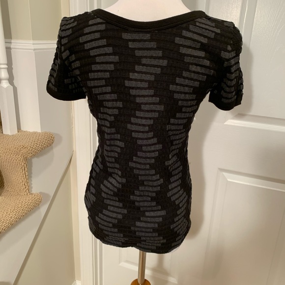 Armani Collezioni top, size 10. Stretchy - Picture 2 of 5